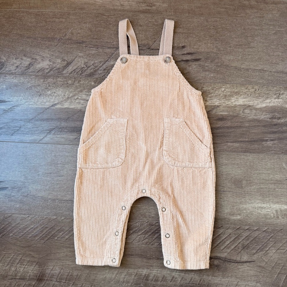 9M Búho Tan Corduroy Overalls